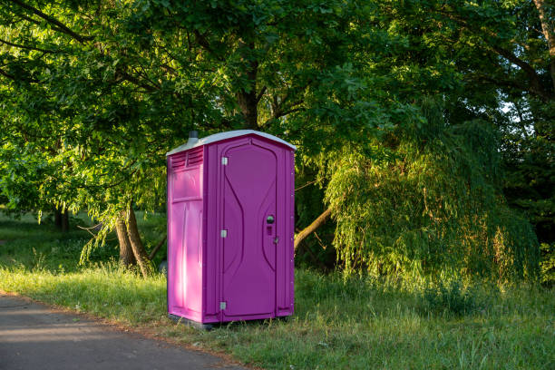 Best Construction site porta potty rental  in Natalia, TX